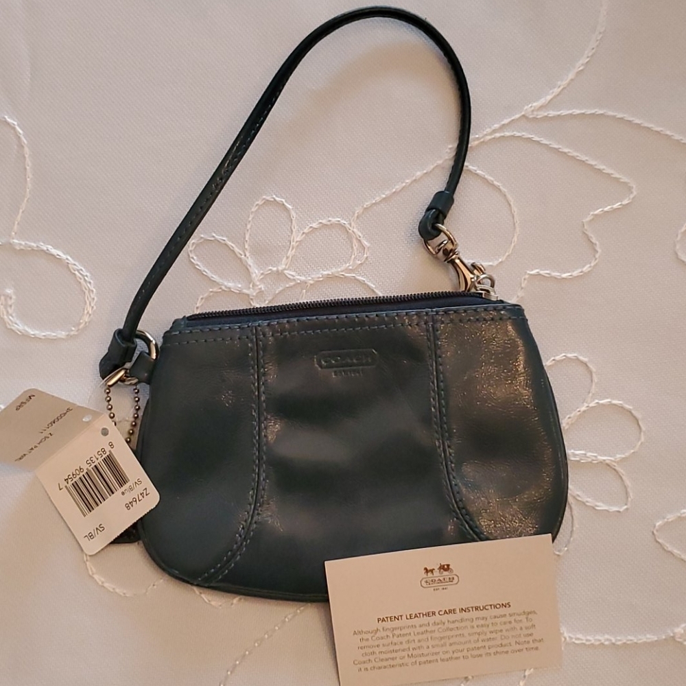 COACH leather wristlet NWT